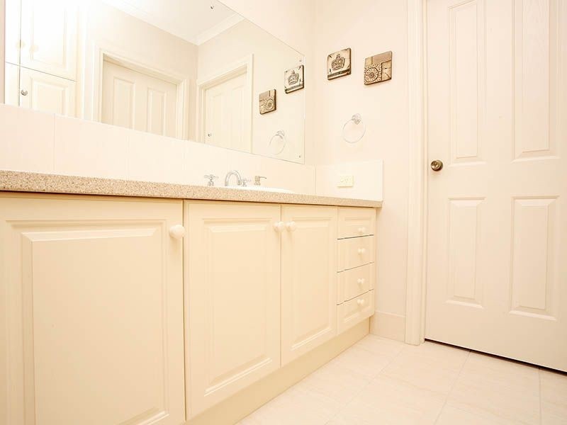 15 Brookfield Avenue, Burton SA 5110