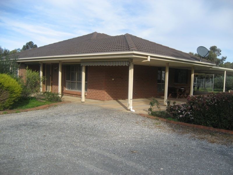 5 Pederick Court, Lewiston SA 5501