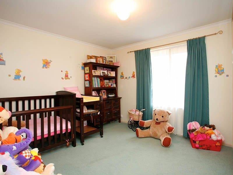 7 Jean Court, Golden Grove SA 5125