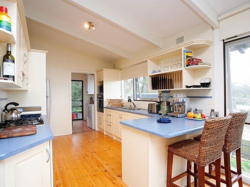 51 Knightsbridge Avenue, Valley View SA 5093