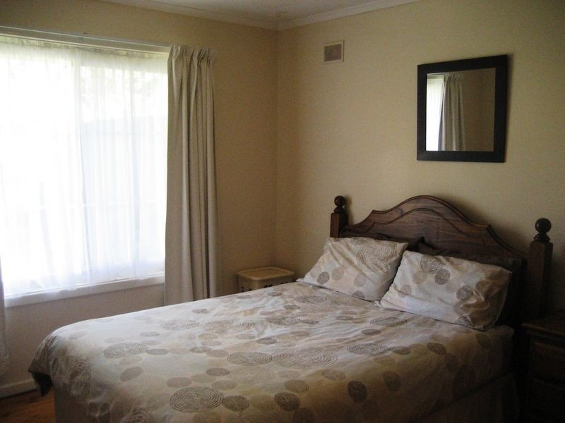 11 Sharon Road, Ridgehaven SA 5097