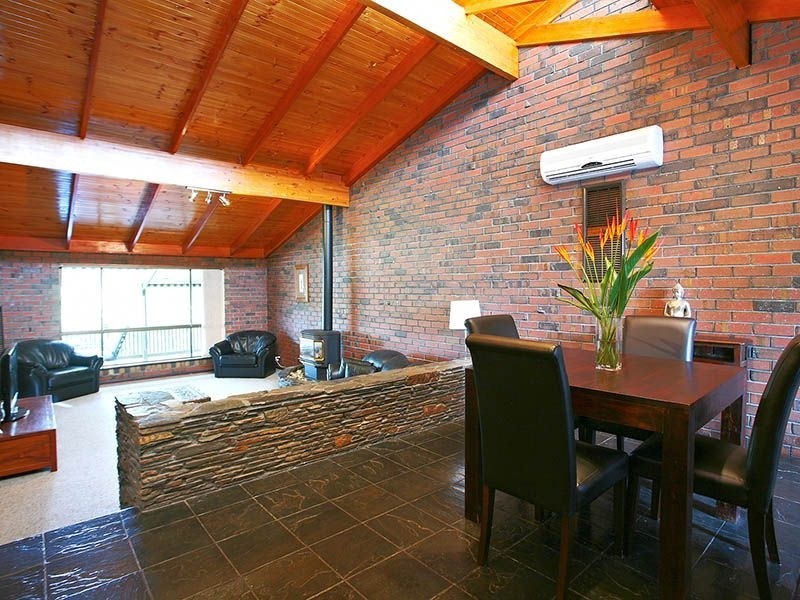 15 Nankeen St, Modbury Heights SA 5092