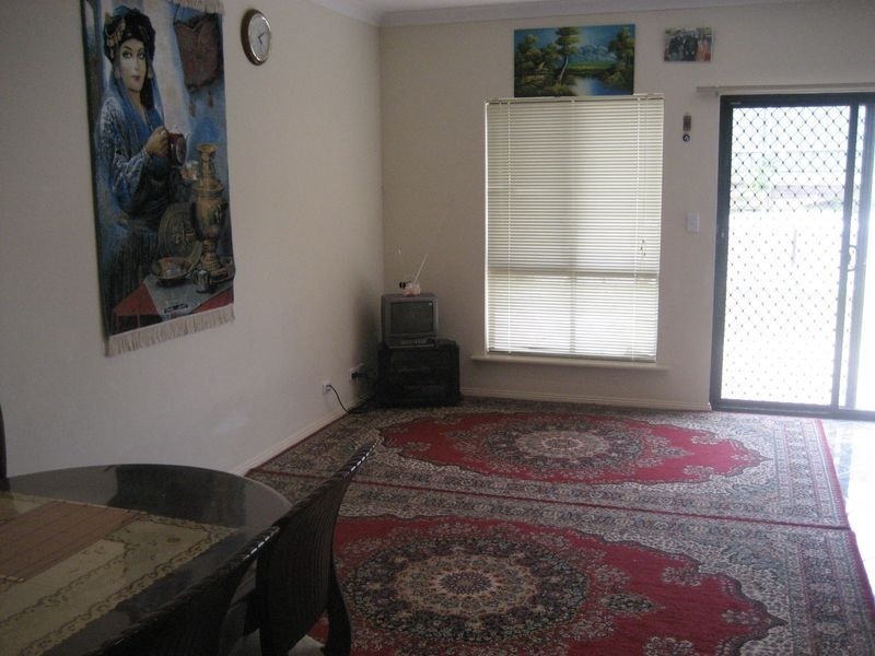 16 Pineview Crescent, Walkley Heights SA 5098