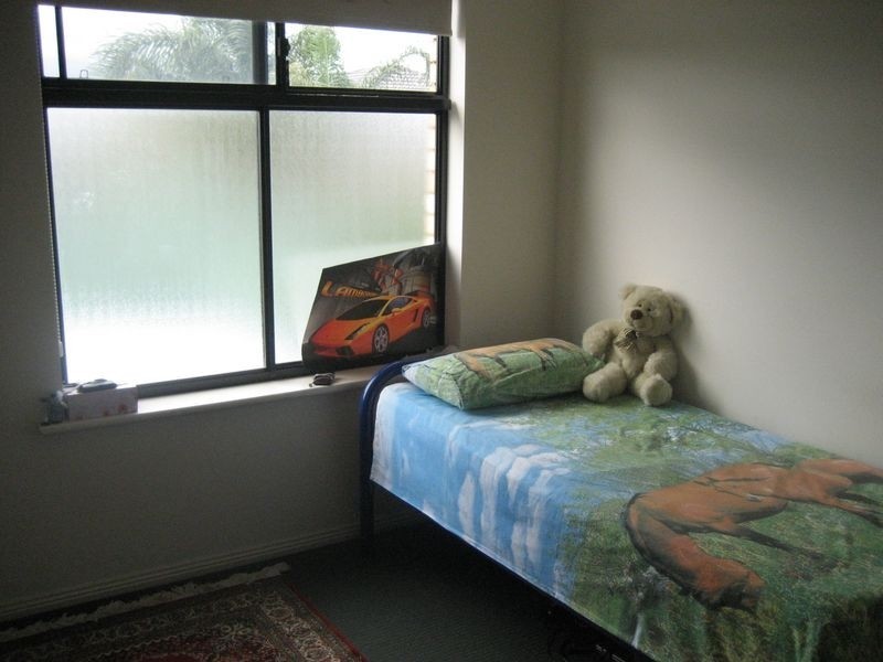 16 Pineview Crescent, Walkley Heights SA 5098