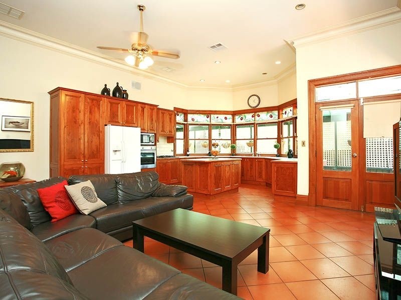24 Howard Street, Beulah Park SA 5067