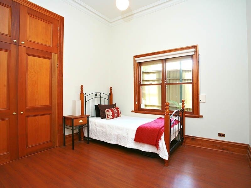 24 Howard Street, Beulah Park SA 5067