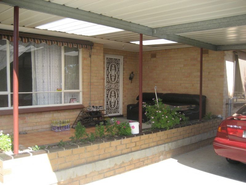 20 Maidos Grove, Valley View SA 5093