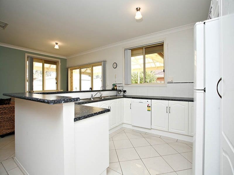 42 Delamere Drive, Paralowie SA 5108