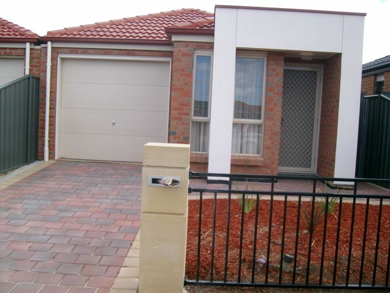 50 St Lawrence Avenue, Andrews Farm SA 5114