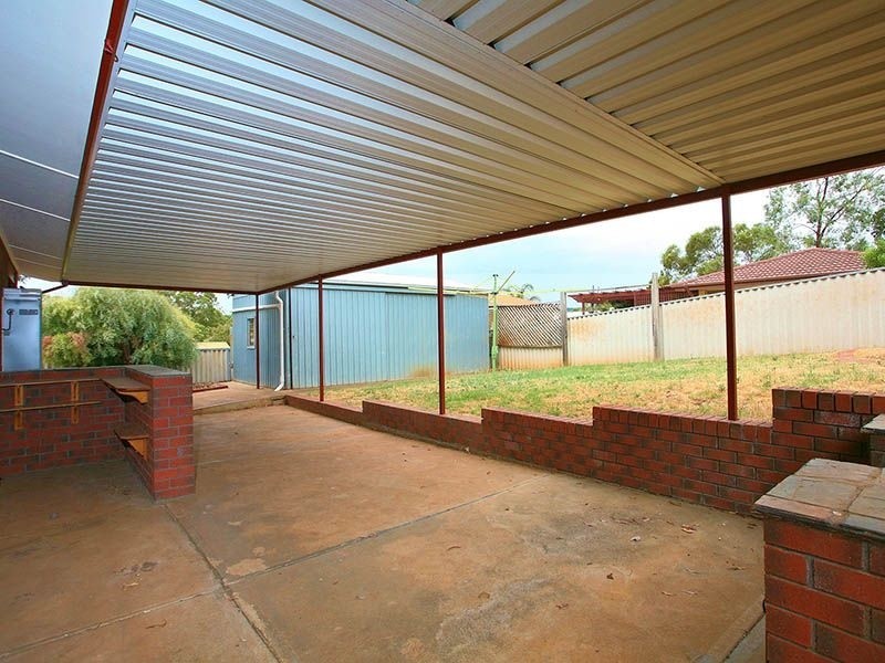 15 Kurrali Street, Surrey Downs SA 5126