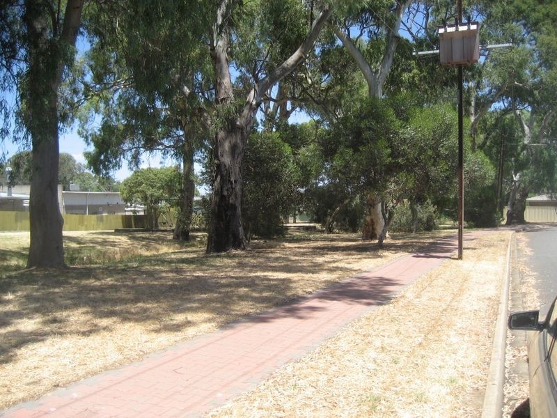1 Leane Avenue, Ridgehaven SA 5097