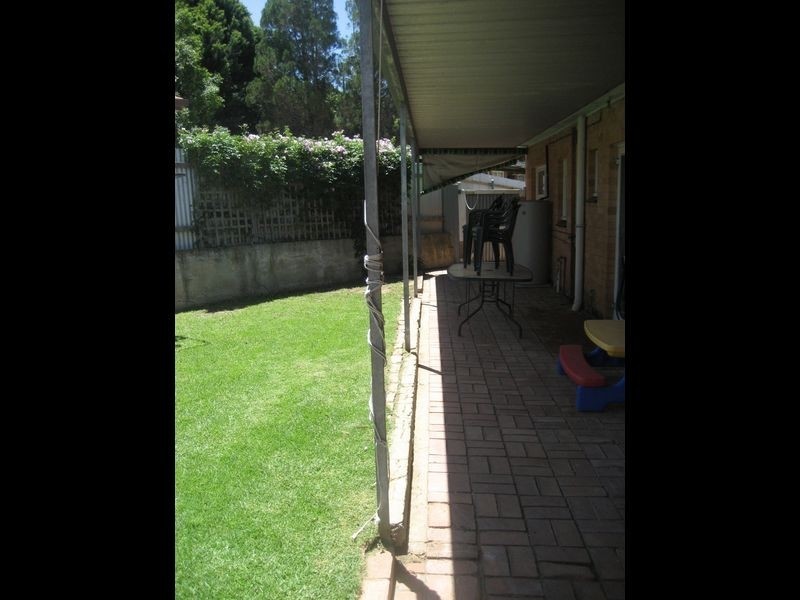 1 Leane Avenue, Ridgehaven SA 5097