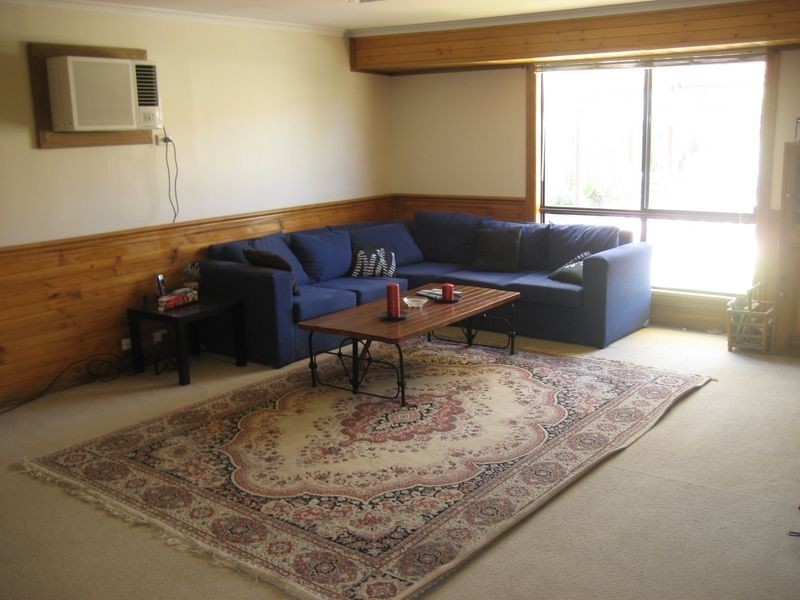 18 Harvest Ct, Andrews Farm SA 5114