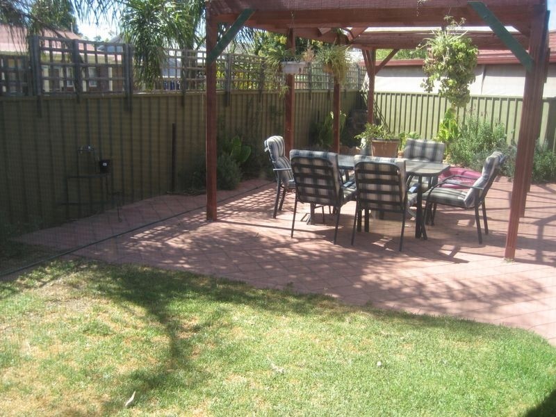 18 Harvest Ct, Andrews Farm SA 5114