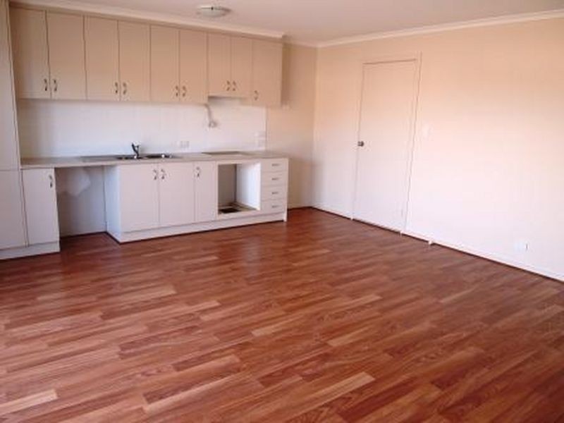 75 Reisling Crescent, Andrews Farm SA 5114