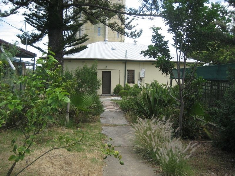 800 Military Road, Osborne SA 5017