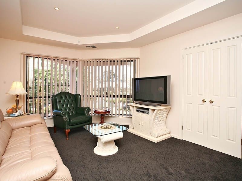 16 Claremont Road, Golden Grove SA 5125
