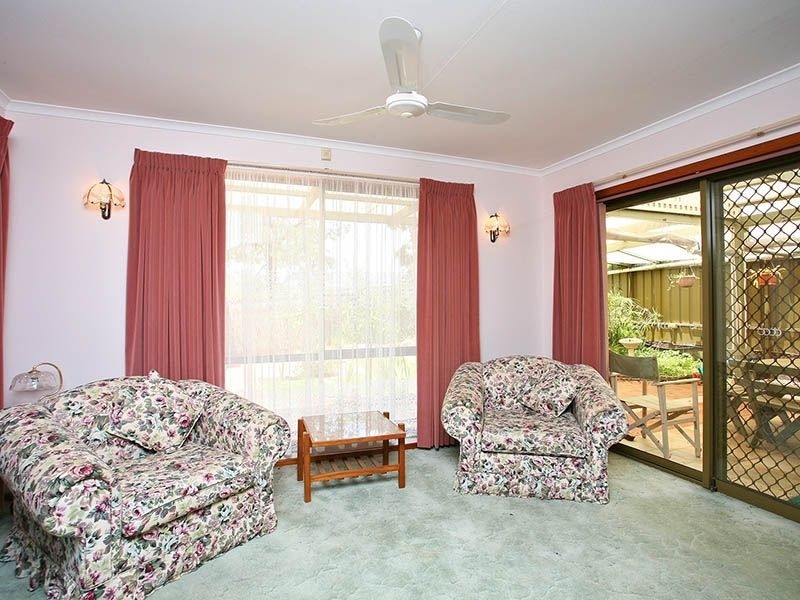 26 Roycroft Place, Golden Grove SA 5125