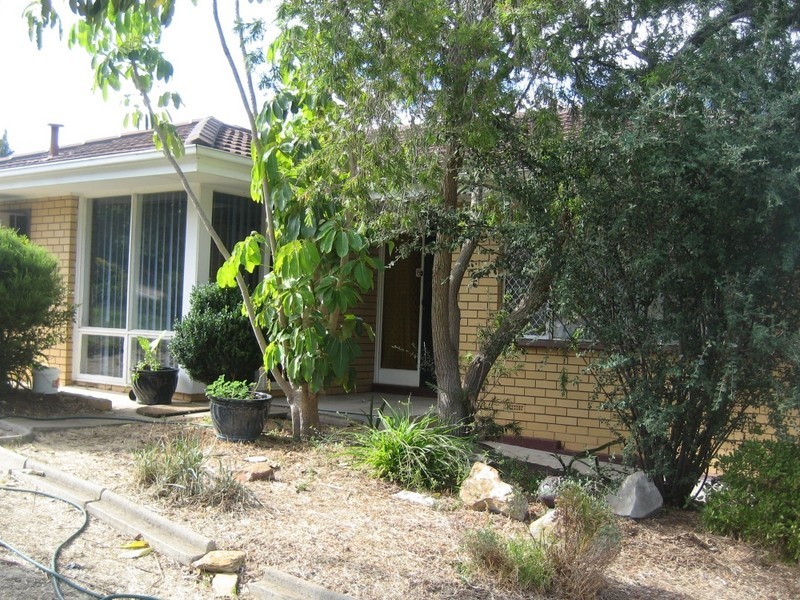 13 Abelia Avenue, Para Vista SA 5093
