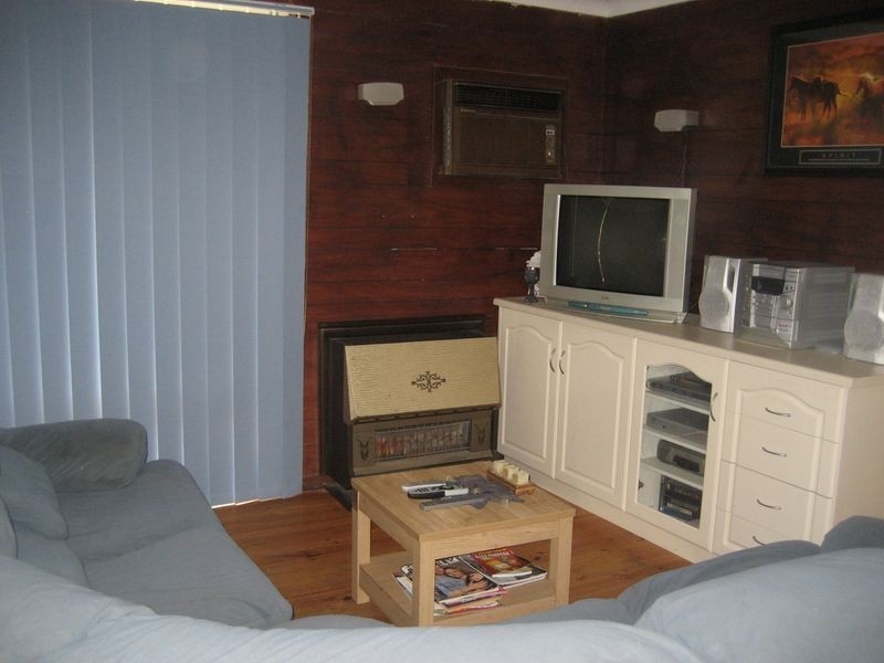 13 Abelia Avenue, Para Vista SA 5093