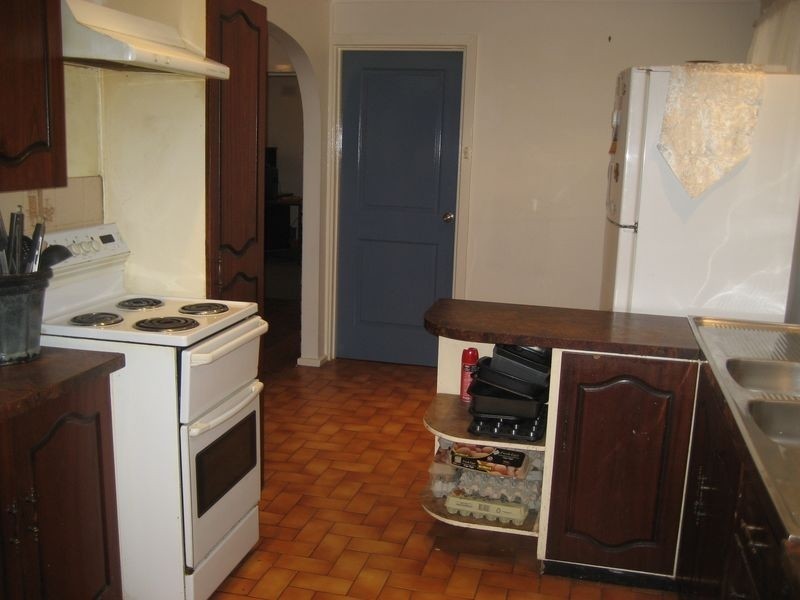 13 Abelia Avenue, Para Vista SA 5093