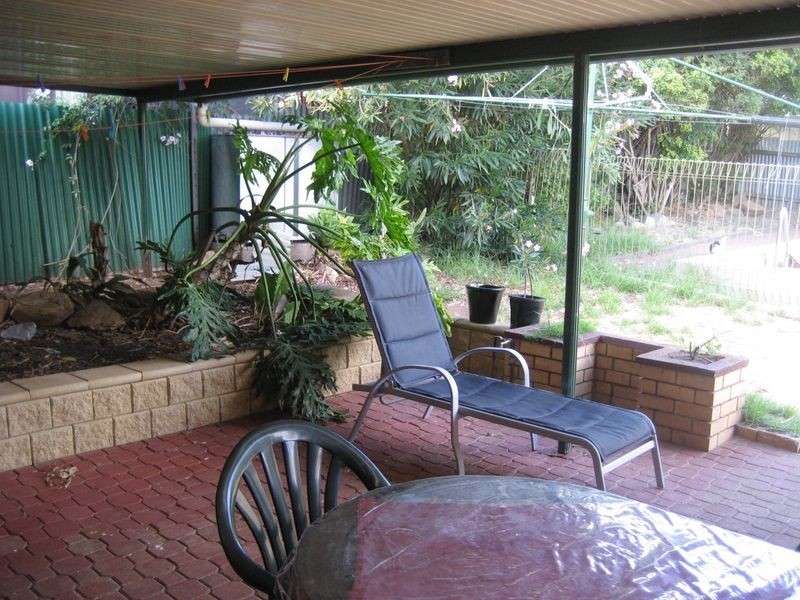 13 Abelia Avenue, Para Vista SA 5093