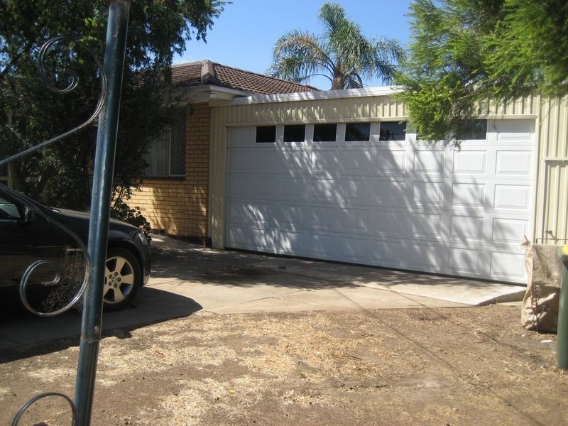 13 Abelia Avenue, Para Vista SA 5093