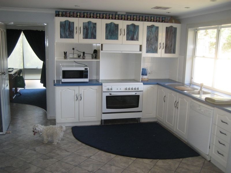 17 Woodchester Street, Para Hills West SA 5096