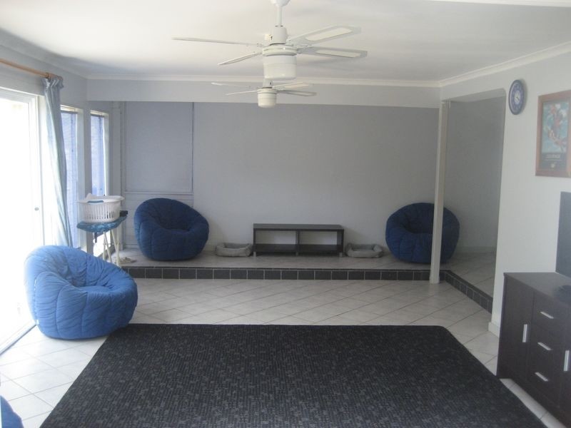 17 Woodchester Street, Para Hills West SA 5096