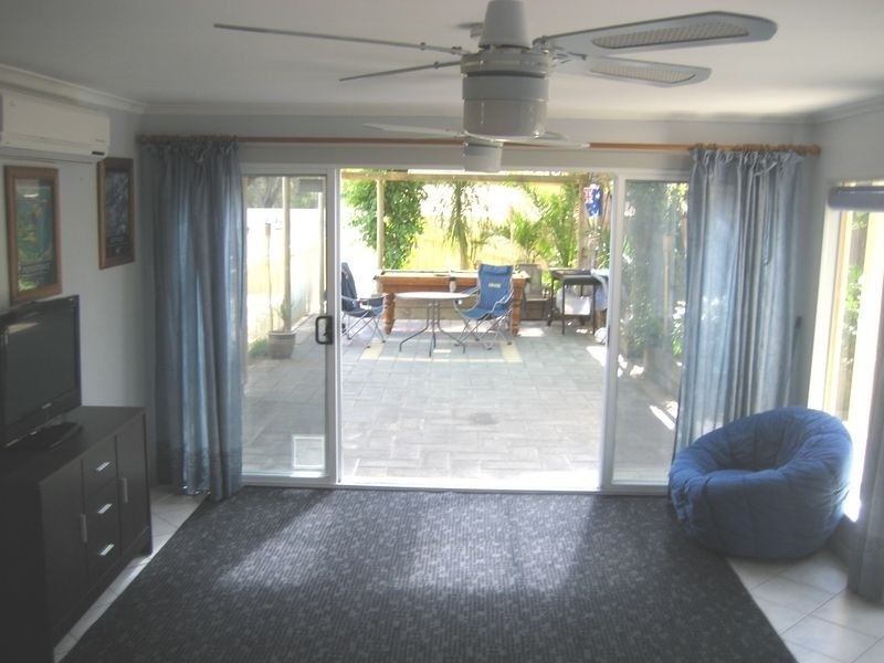 17 Woodchester Street, Para Hills West SA 5096