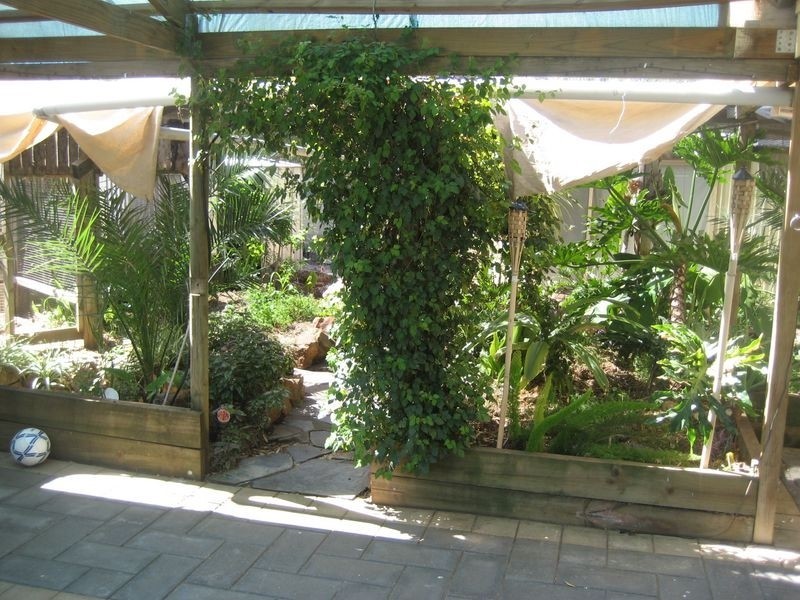 17 Woodchester Street, Para Hills West SA 5096