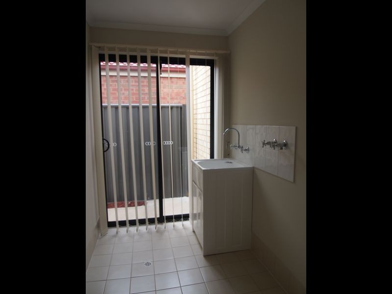 35 Lonsdale Circuit, Andrews Farm SA 5114
