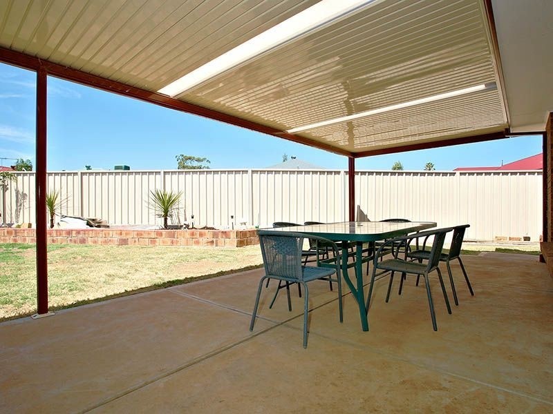 3 Navigator Parade, Smithfield SA 5114