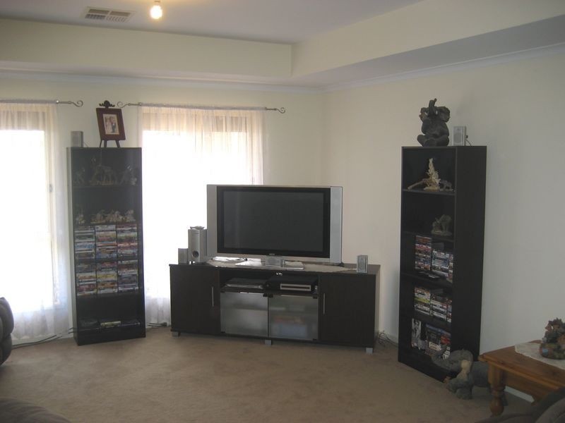 3 Navigator Parade, Smithfield SA 5114