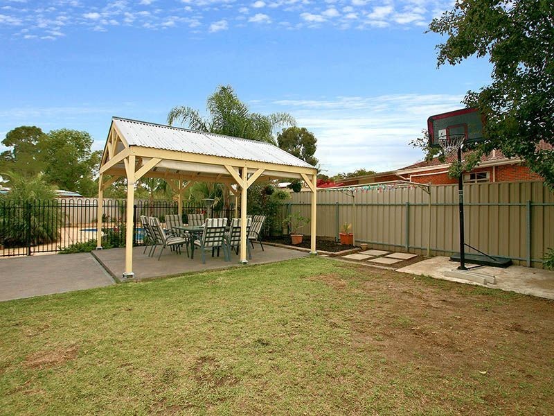 34 Greenway Drive, Surrey Downs SA 5126