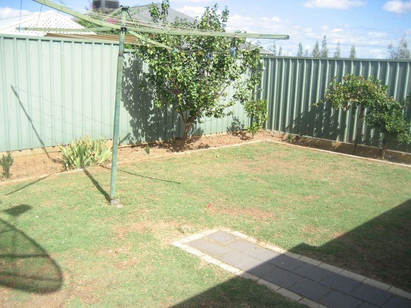 30 Sandstone Avenue, Walkley Heights SA 5098