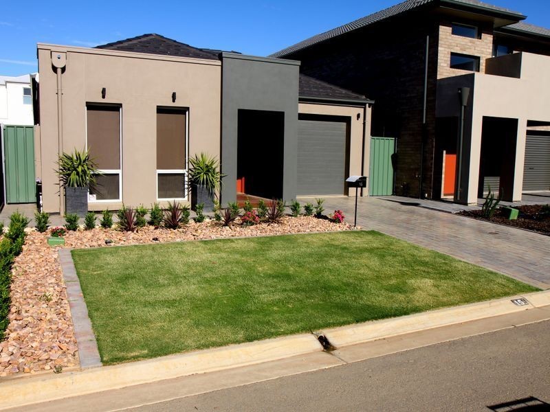 15 Mowbray Street, Mawson Lakes SA 5095