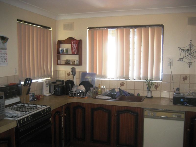 19 Malbanda Avenue, Para Vista SA 5093