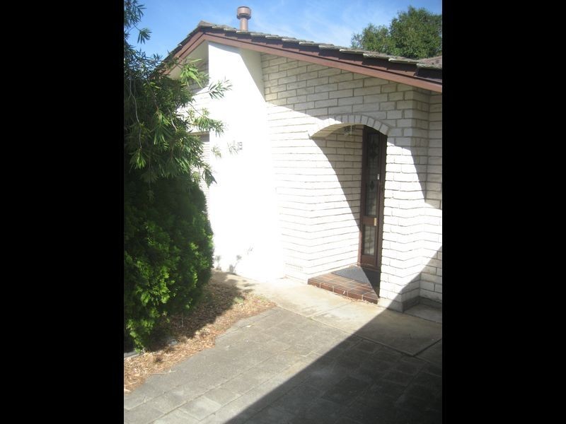 19 Malbanda Avenue, Para Vista SA 5093