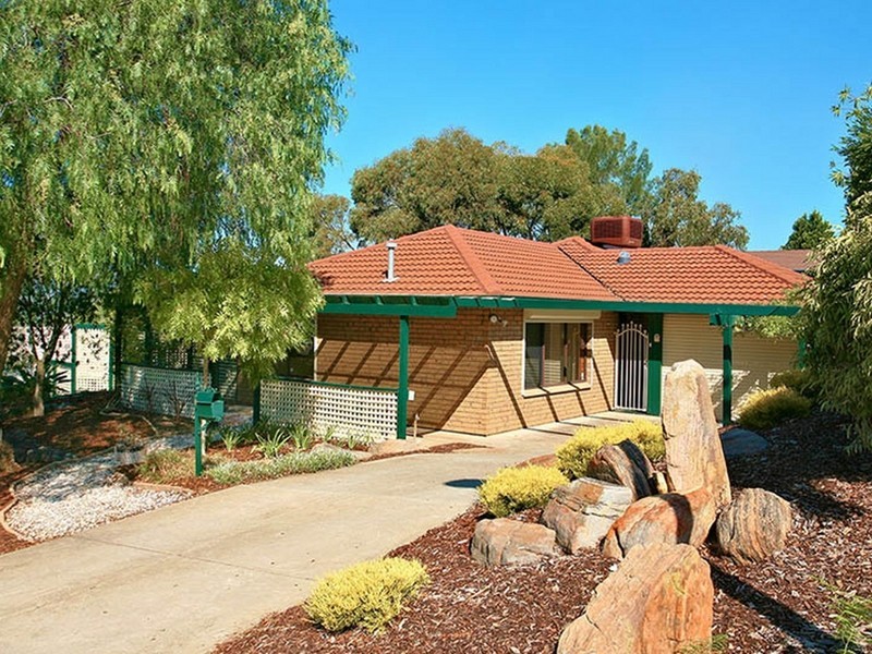 7 Old Tawny Close, Wynn Vale SA 5127