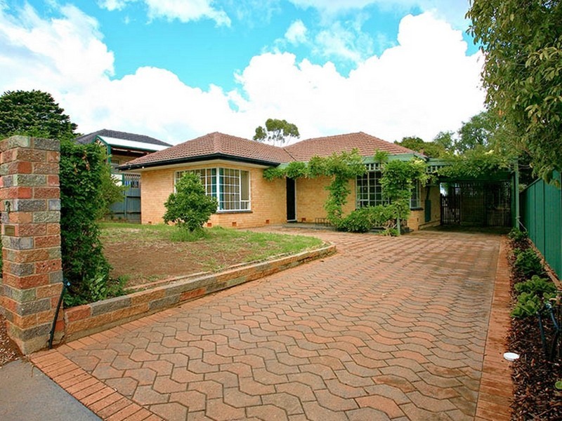 3 Milne Road, Para Hills SA 5096