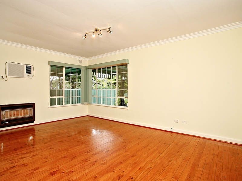 3 Milne Road, Para Hills SA 5096