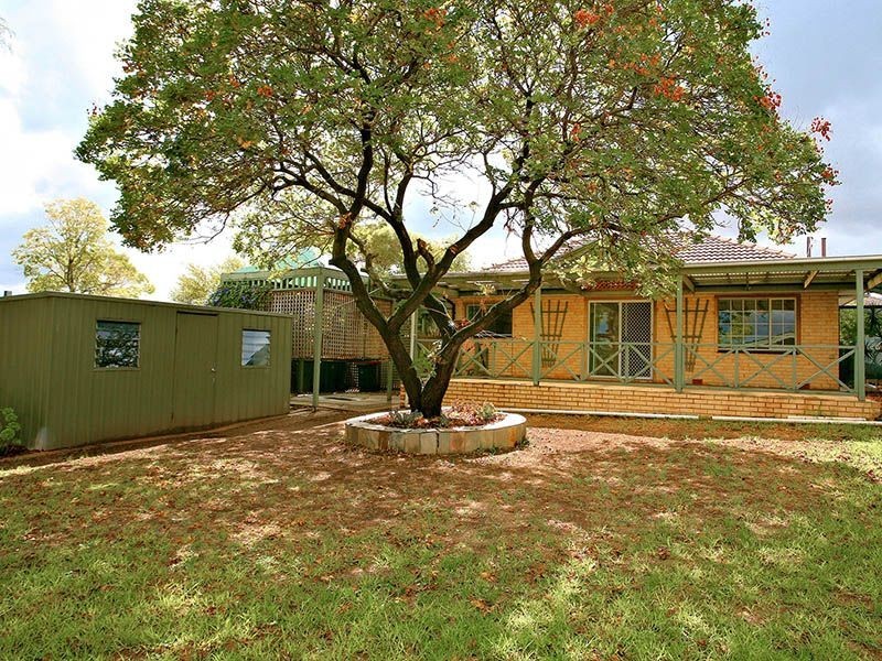 3 Milne Road, Para Hills SA 5096