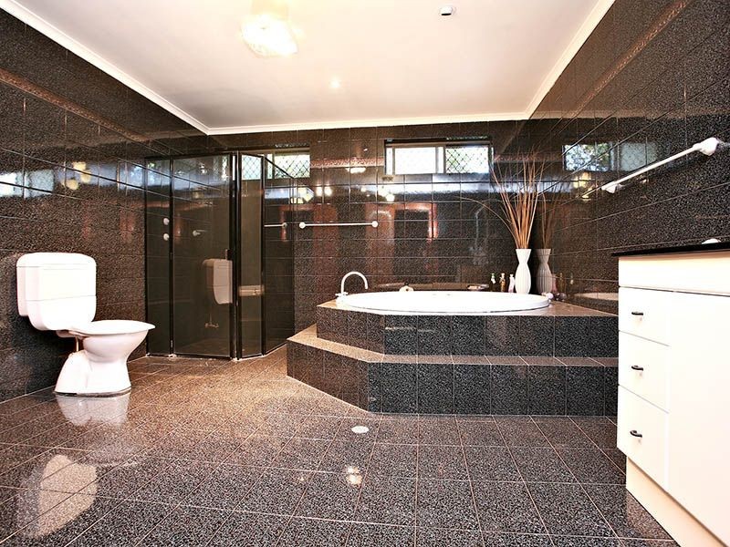 4 Granada Avenue, Gulfview Heights SA 5096