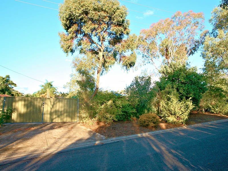 4 Granada Avenue, Gulfview Heights SA 5096