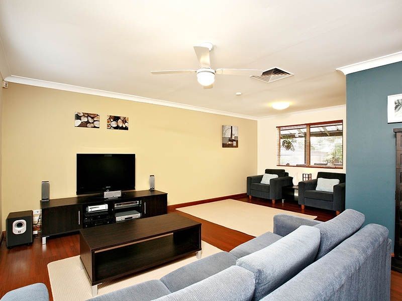 22a Gordon Avenue, Clearview SA 5085