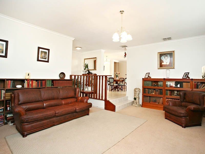 8 Cassab Street, Hope Valley SA 5090