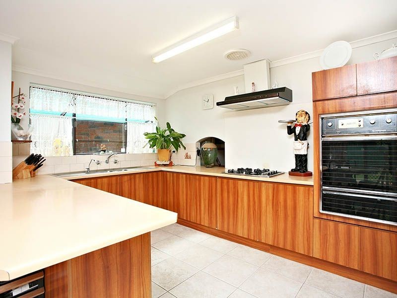 8 Cassab Street, Hope Valley SA 5090