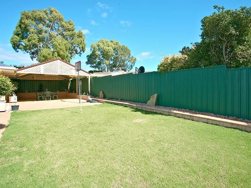 8 Cassab Street, Hope Valley SA 5090