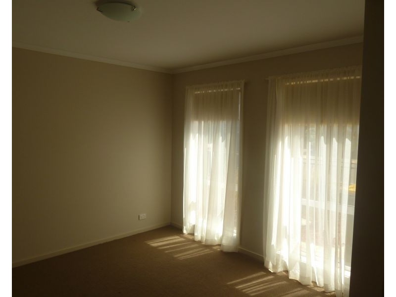 6 Glenrowan Street, Andrews Farm SA 5114